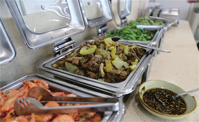 發(fā)展員工福利活動(dòng)